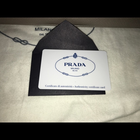 Prada Large Saffiano Leather bag - Picture 6 of 7